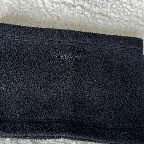 Neck Warmer scarf, mittens, and Zara hat - Picture 7 of 10